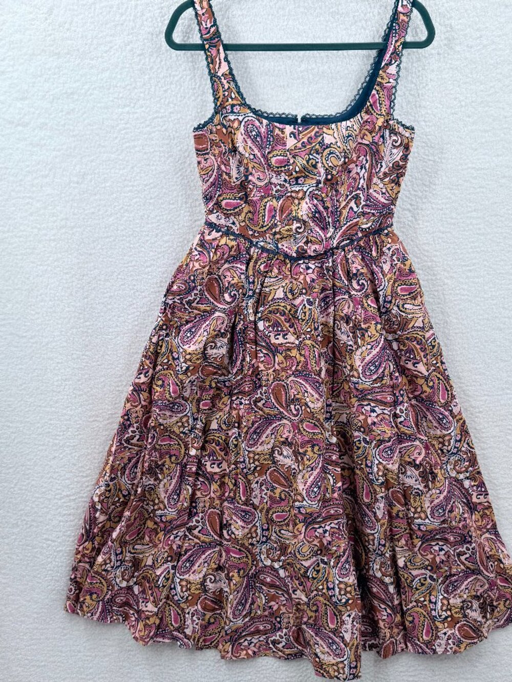 WAYF Paisley Lace Trim Brown Multi color Sleeveless Midi Dress Size S NEW